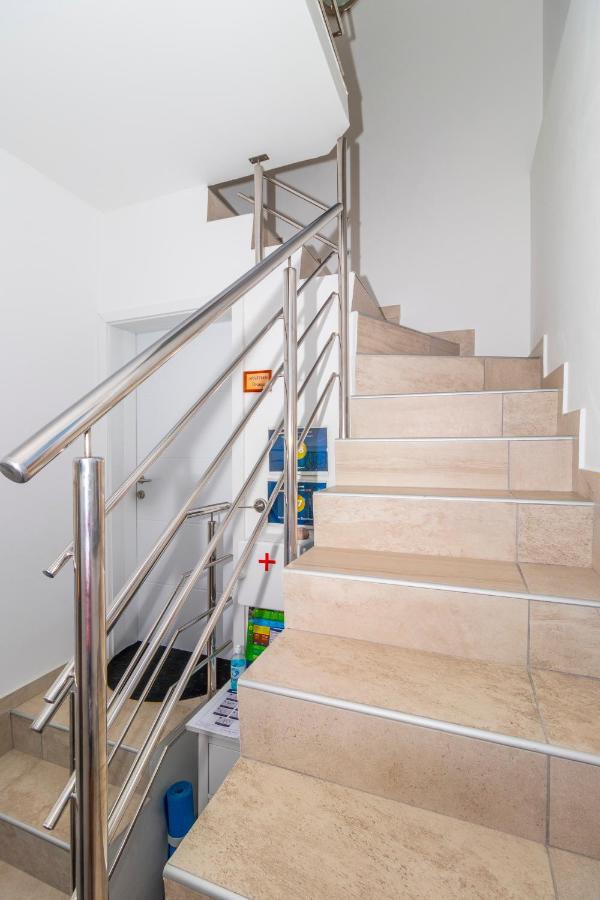 Apartments Punat Downtown Luaran gambar